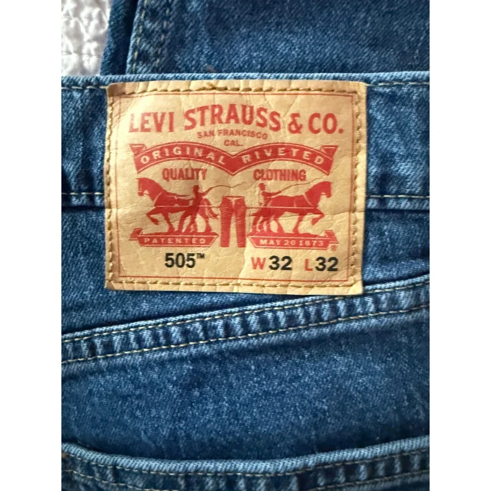 Levi's 505 Jeans Mens 32x32 Regular Fit Straight Leg Blue Denim Waterless